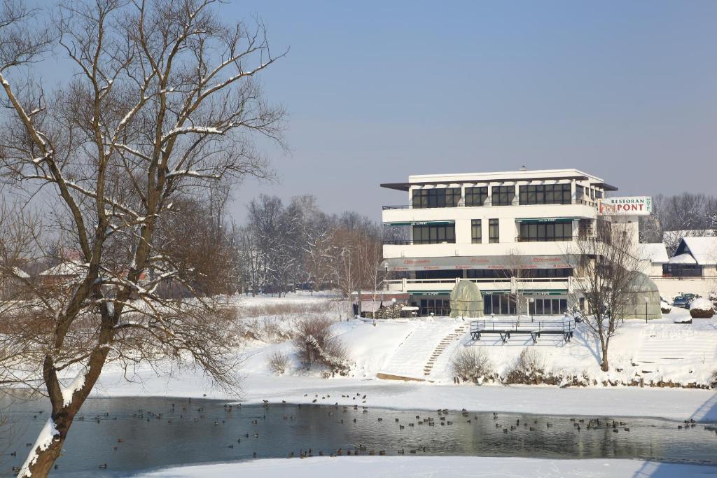 Hotel Le Pont Prijedor Extérieur photo